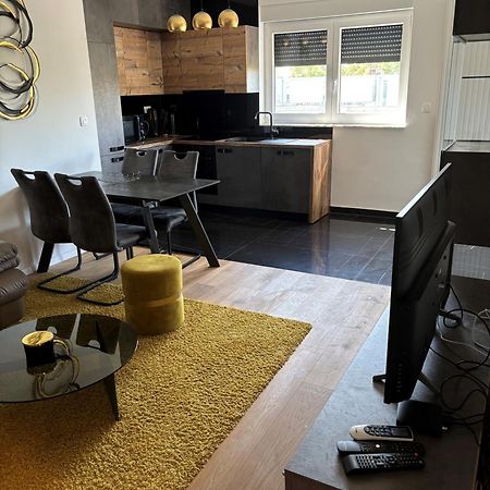 City East Apartment Zagreb With Private Parking Esterno foto