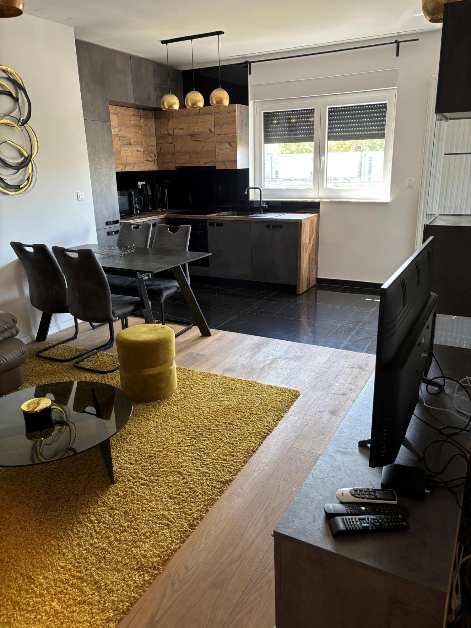 City East Apartment Zagreb With Private Parking Esterno foto